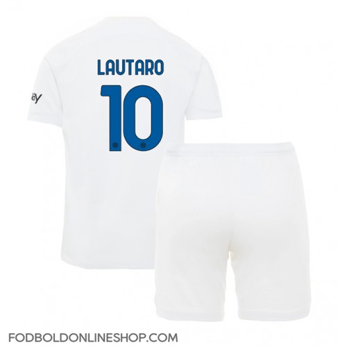 Inter Milan Lautaro Martinez #10 Udebane Trøje Børn 2023-24 Kortærmet (+ Korte bukser)